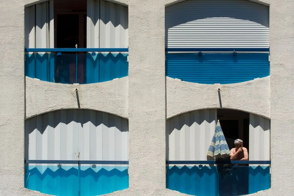 Najlepsze maty i panele zacieniające na balkon - porównanie i poradnik wyboru